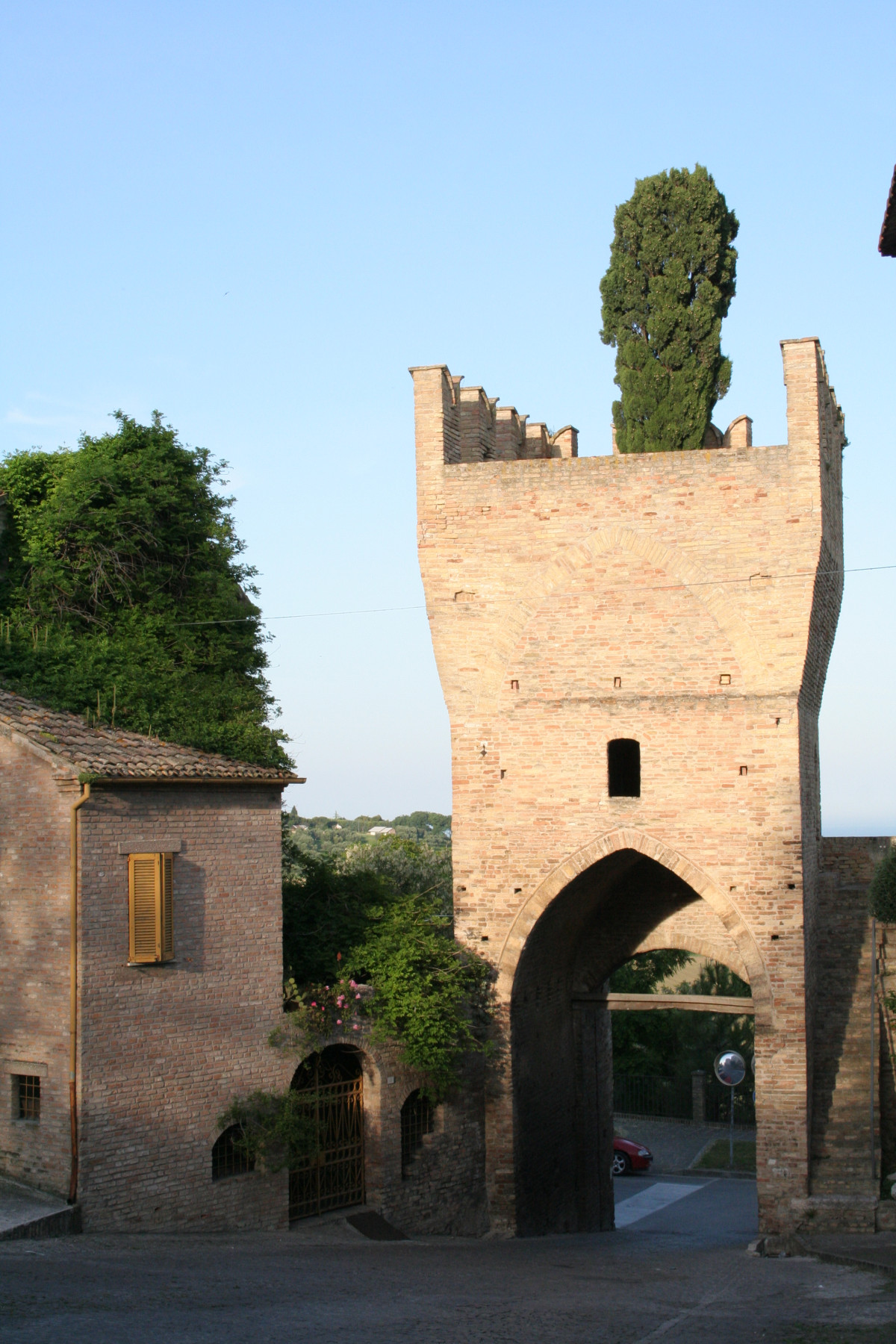Porta Marina (già Porta Sant’Angelo)