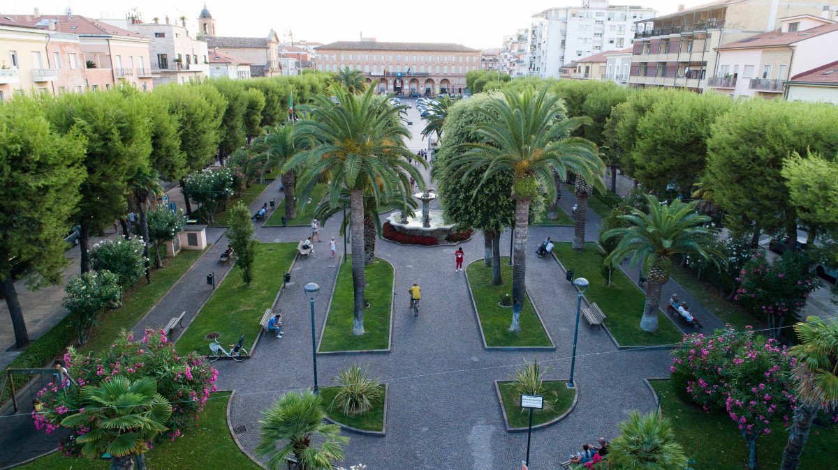 Giardini Sesto Bruscantini: il verde nel cuore
