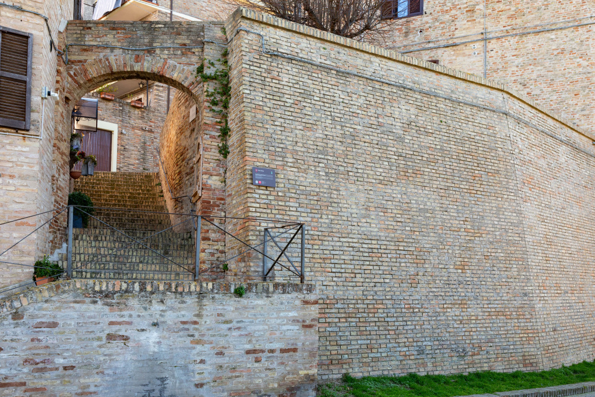 Porta Girone